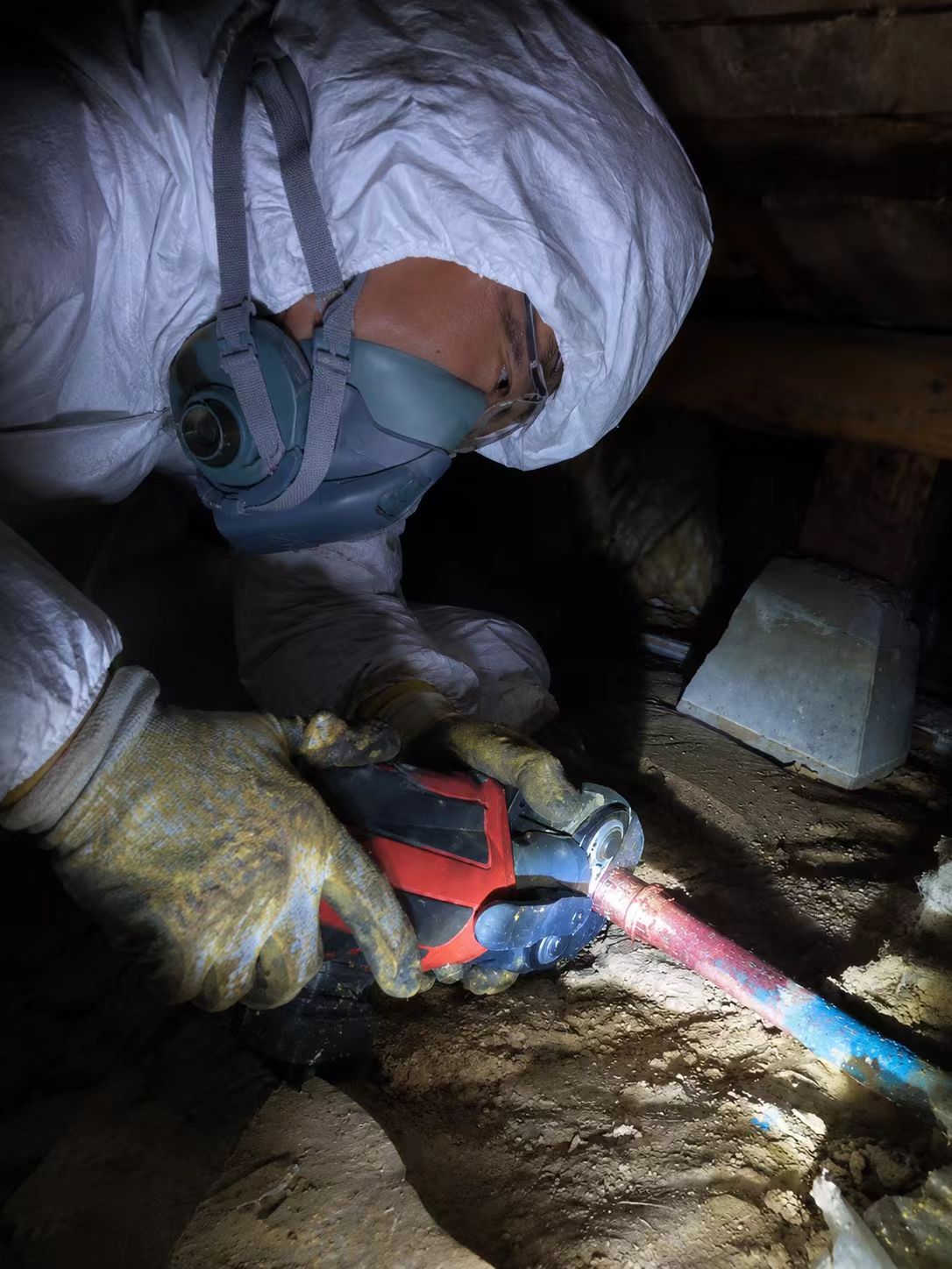 Plumbing & Leak Repair